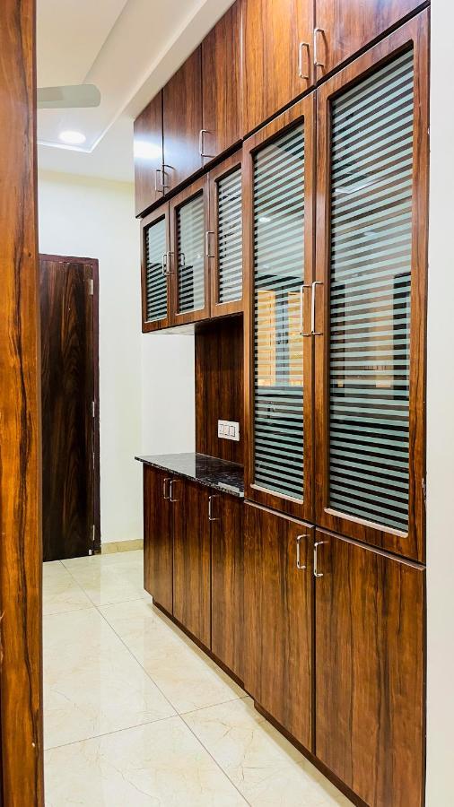 Luxurious 3 Bhk Villa In Bhuj - Shivani Homestay Eksteriør billede