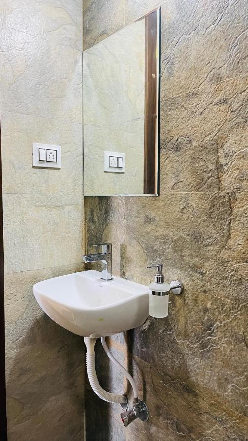 Luxurious 3 Bhk Villa In Bhuj - Shivani Homestay Eksteriør billede